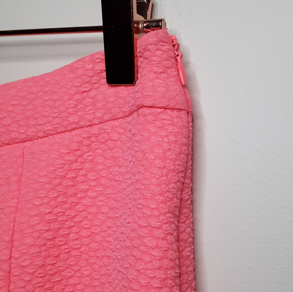 Line & Dot High Rise Flare Shorts - Picture 5 of 8